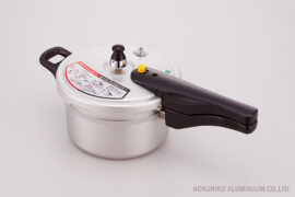 リブロン圧力鍋2.8L